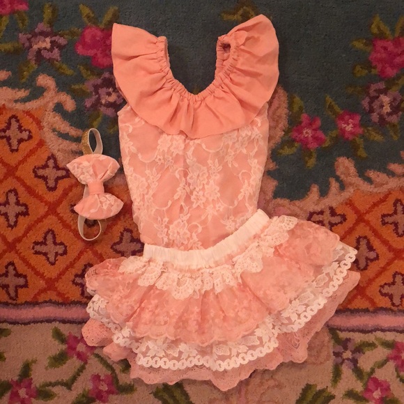Lace ruffled 2 piece Birthday Girl outfit - Picture 2 of 7